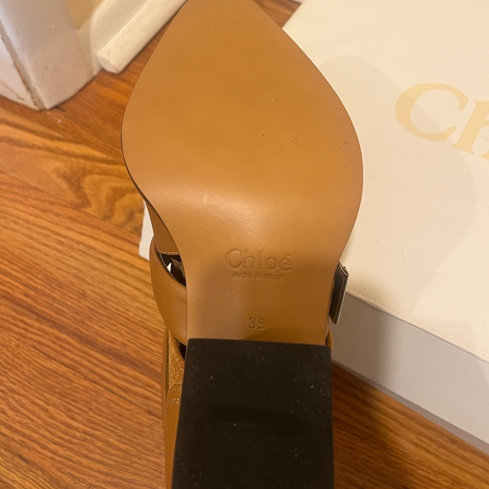 Chloe Rylee cut out suede boots. Size 39 (fit like 7.5). New - Picture 3 of 3